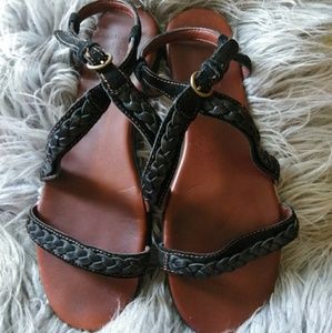 ARRAY Sandals